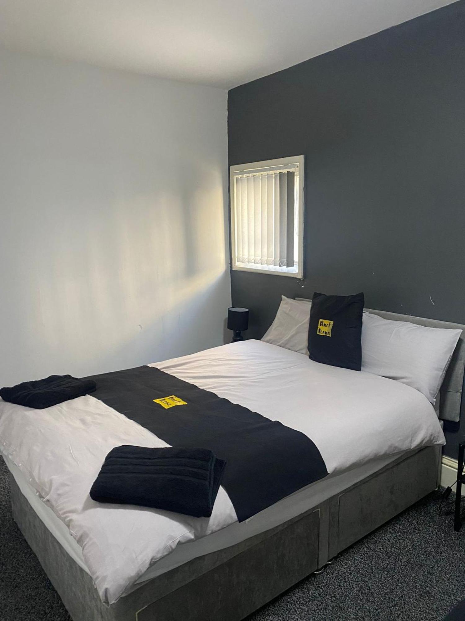 Black Ocean Holiday Apartments Blackpool Kültér fotó